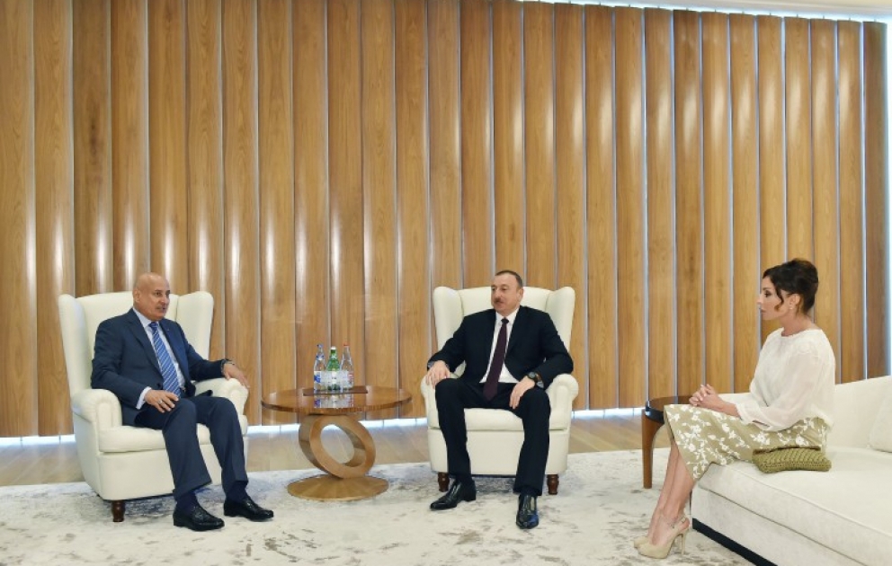 Le président Ilham Aliyev a reçu le directeur général de l’ISESCO VIDEO