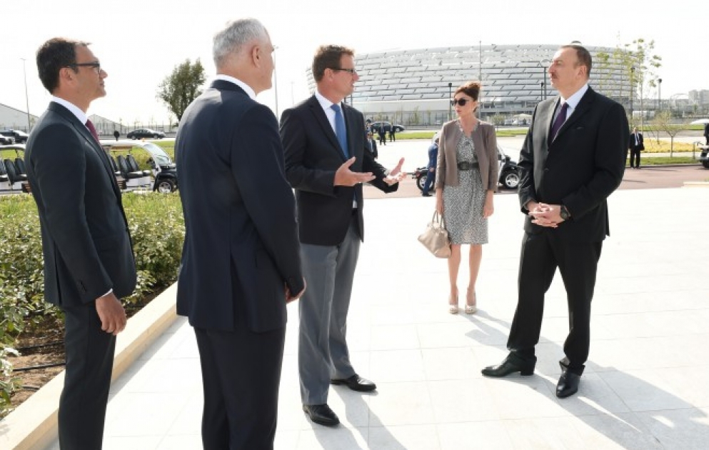 Aserbaidschans Präsident Ilham Aliyev hat an der Eröffnung von Boyukshor Park und Boulevard teilgenommen VIDEO