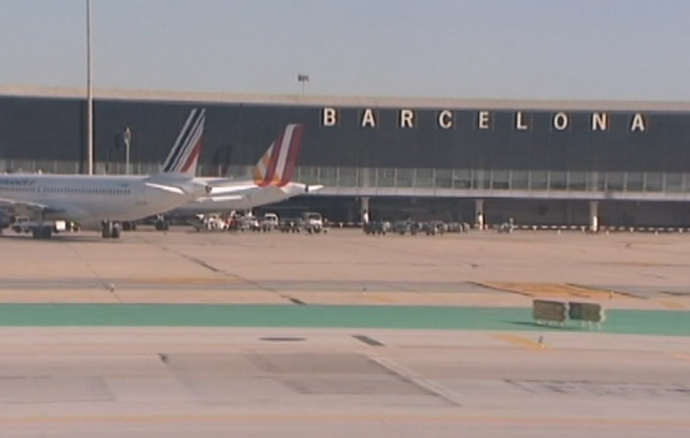 "Azərbaycan Hava Yolları" Bakı-Barselona-Bakı marşrutu üzrə ilk birbaşa aviareys həyata keçirib VİDEO