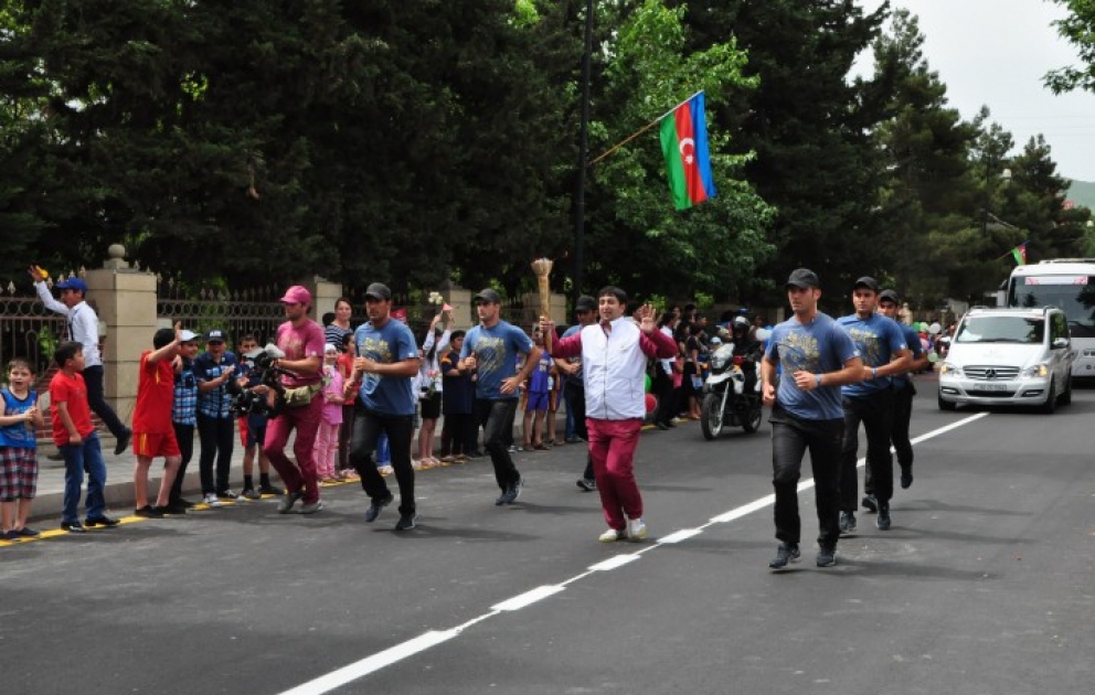 Aghsu welcomes flame of Baku 2015 VIDEO