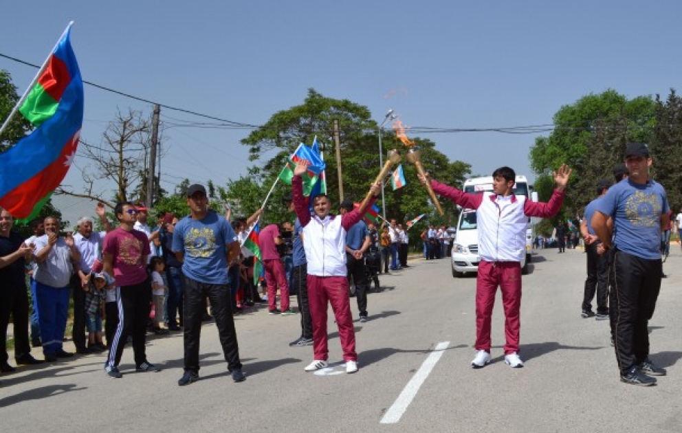 Baku 2015 flame in Gobustan VIDEO