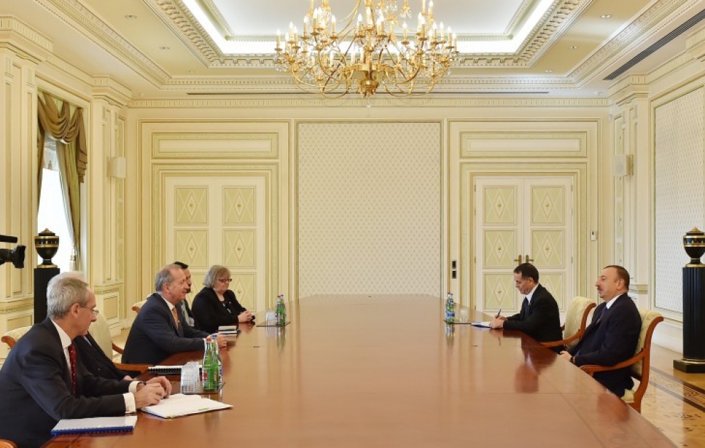 President Ilham Aliyev received a delegation led by the Lord Mayor of London VIDEO