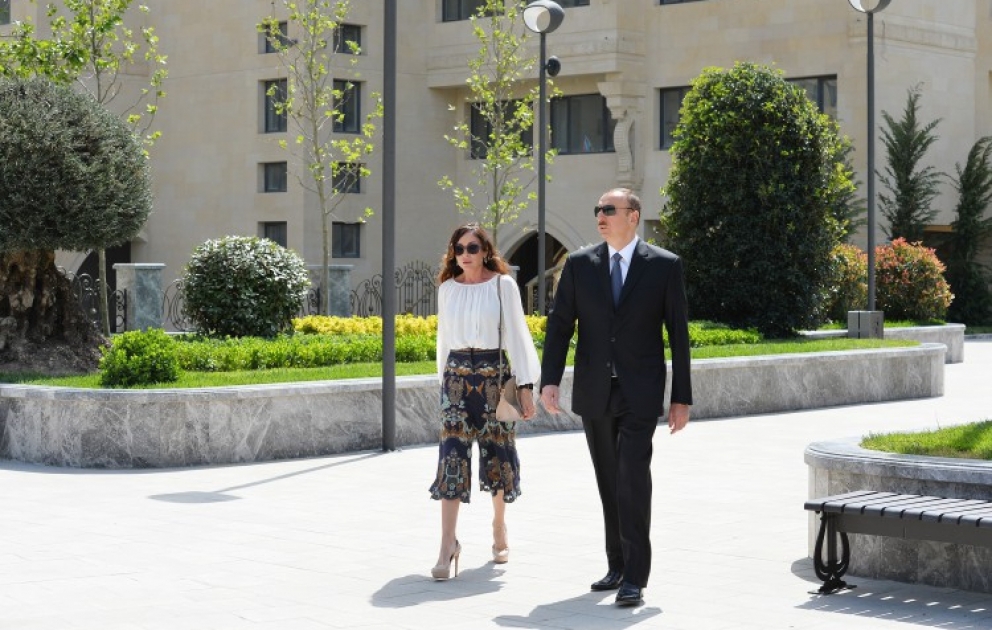 President Ilham Aliyev reviewed a newly-built park near Azerbaijan National Conservatory VIDEO