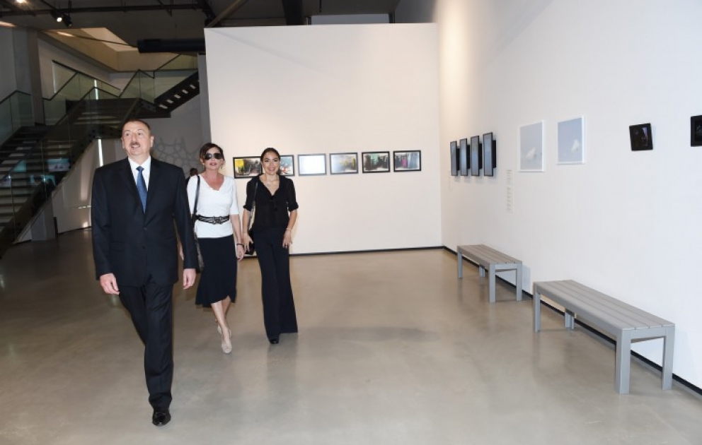 Visite de YARAT- le centre d’art moderne VIDEO