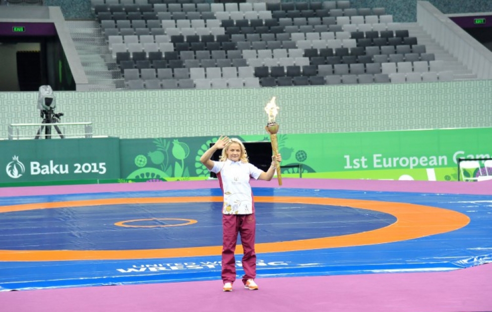 „Baku-2015“: Fackel der ersten Europäischen Spiele in Sportarenen VIDEO