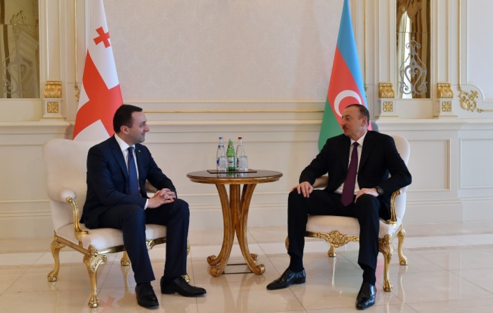 Президент Азербайджана Ильхам Алиев принял премьер-министра Грузии Ираклия Гарибашвили ВИДЕО