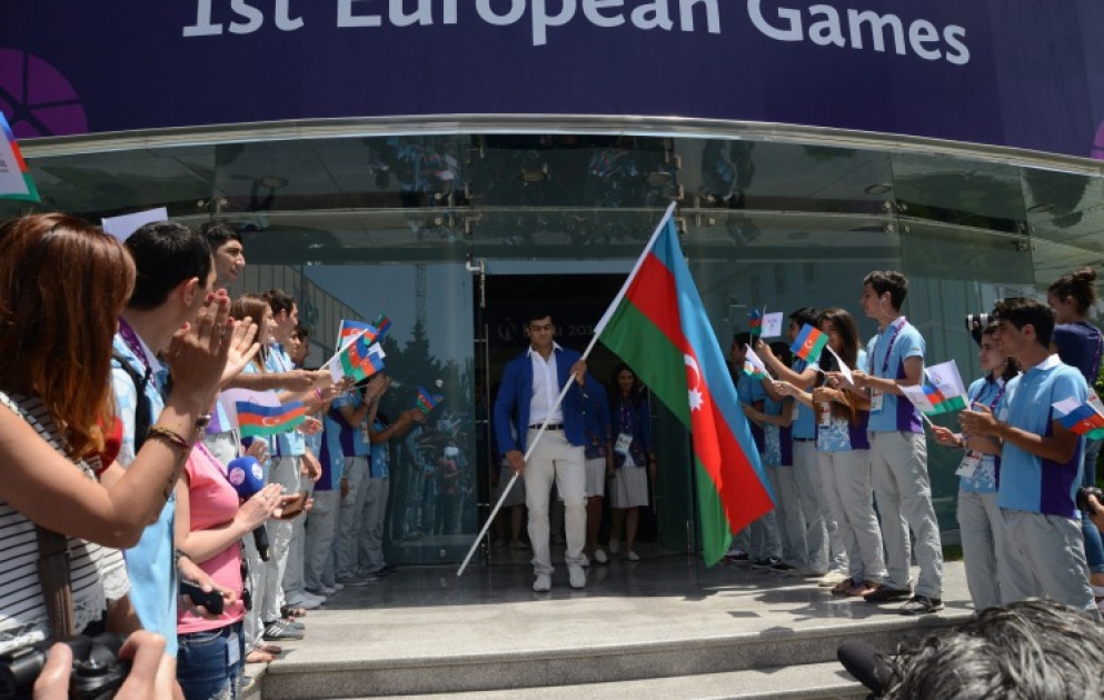 Elmar Gasimov to bear Azerbaijani flag on forefront of national team at Baku Olympic Stadium VIDEO