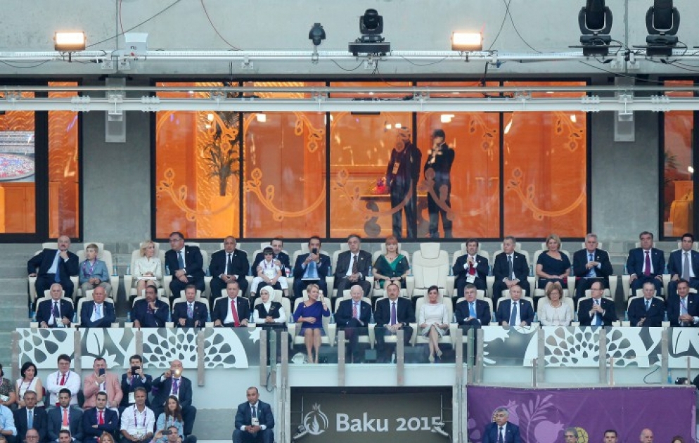 “Bakı-2015” birinci Avropa Oyunlarının təntənəli açılış mərasimi olub Azərbaycan Prezidenti İlham Əliyev Oyunları açıq elan edib VİDEO