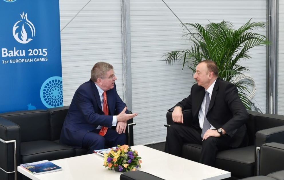 Entretien du président de la République Ilham Aliyev avec le président du Comité international olympique VIDEO