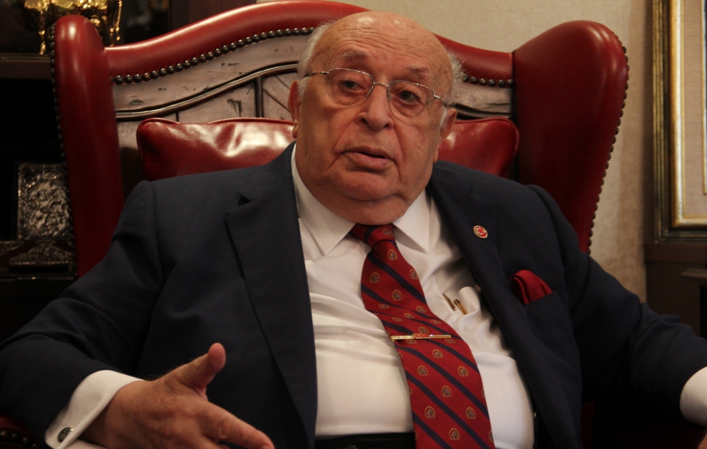 Süleyman Dəmirəl vəfat edib VİDEO