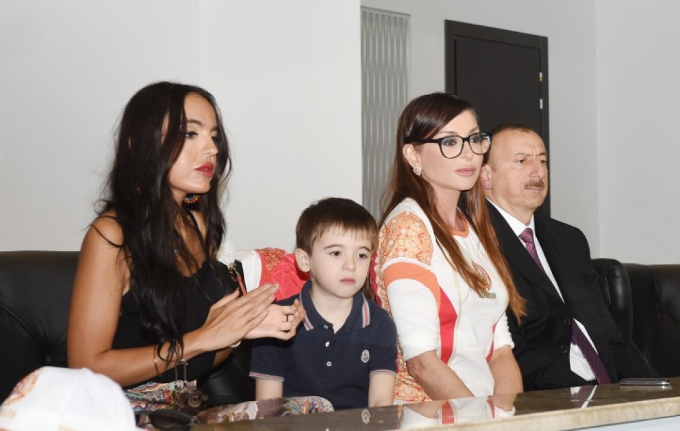 Aserbaidschans Präsident Ilham Aliyev verfolgte die Wettbewerbe im Sambo der Europaspiele VIDEO