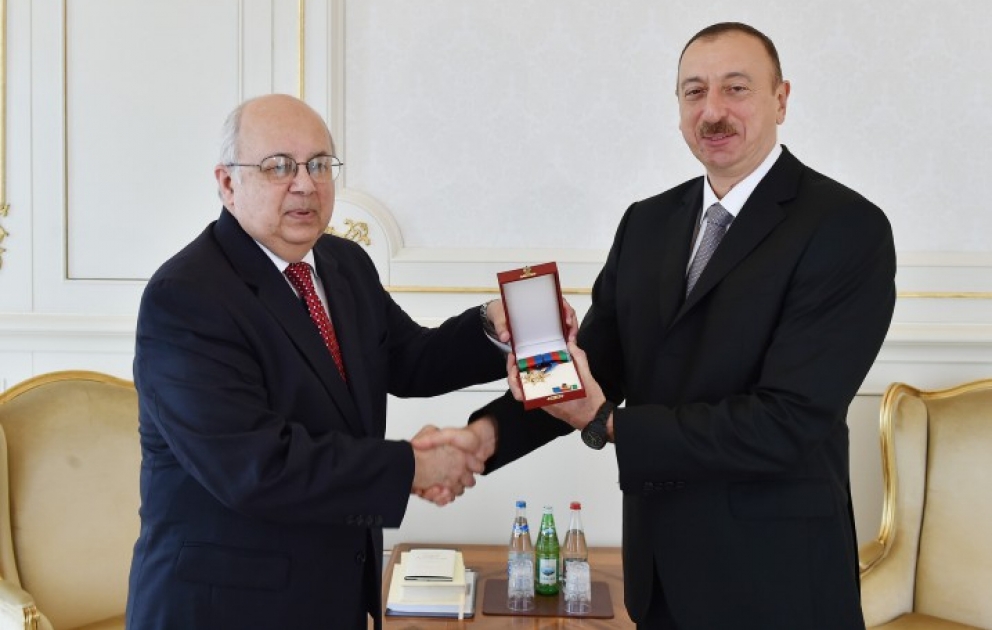 Azərbaycan Prezidenti İlham Əliyev Nizami Gəncəvi Beynəlxalq Mərkəzinin həmsədri İsmail Serageldini qəbul edib VİDEO