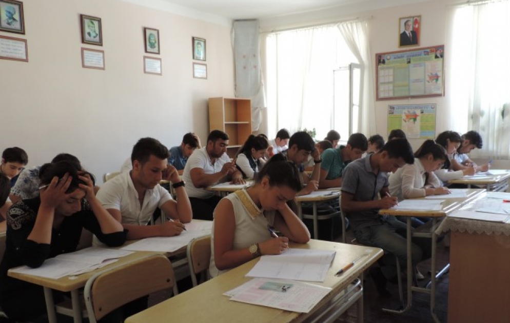 Şimal bölgəsinin şagirdləri Xaçmaz şəhərində təşkil edilən 4 imtahan mərkəzində biliklərini sınayıb VİDEO