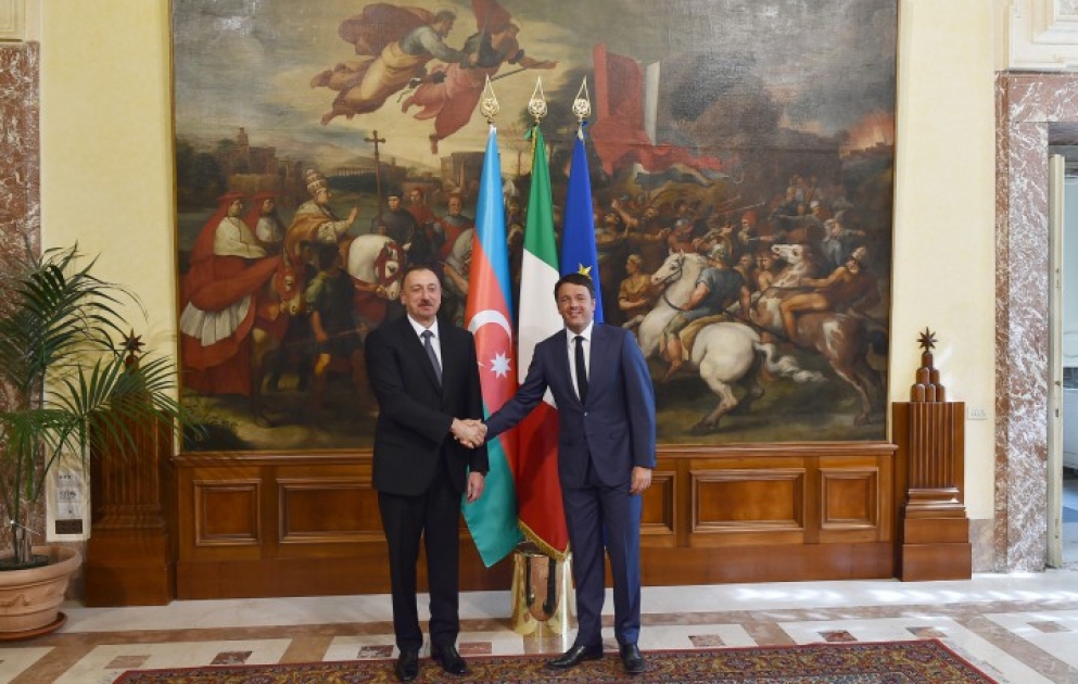 President Ilham Aliyev and Italian Prime Minister Matteo Renzi held an expanded meeting VIDEO