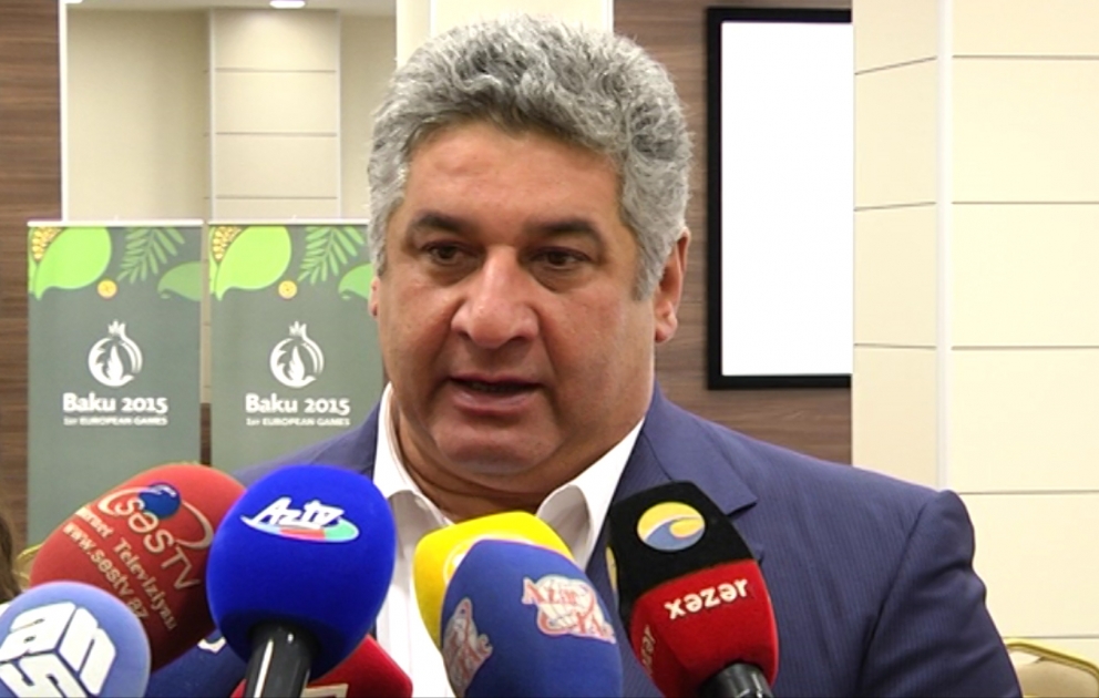 “Formula-1” Avropa Qran-pri yarışları üçün Bakıda xüsusi asfalt qatı salınacaq VİDEO