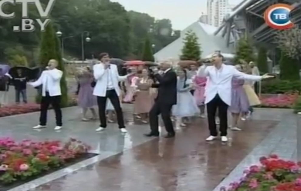 "Slavyan bazarı Vitebskdə” XXIV Beynəlxalq İncəsənət Festivalının Ulduzlar Xiyabanında Polad Bülbüloğlunun ulduzu parlayıb VİDEO