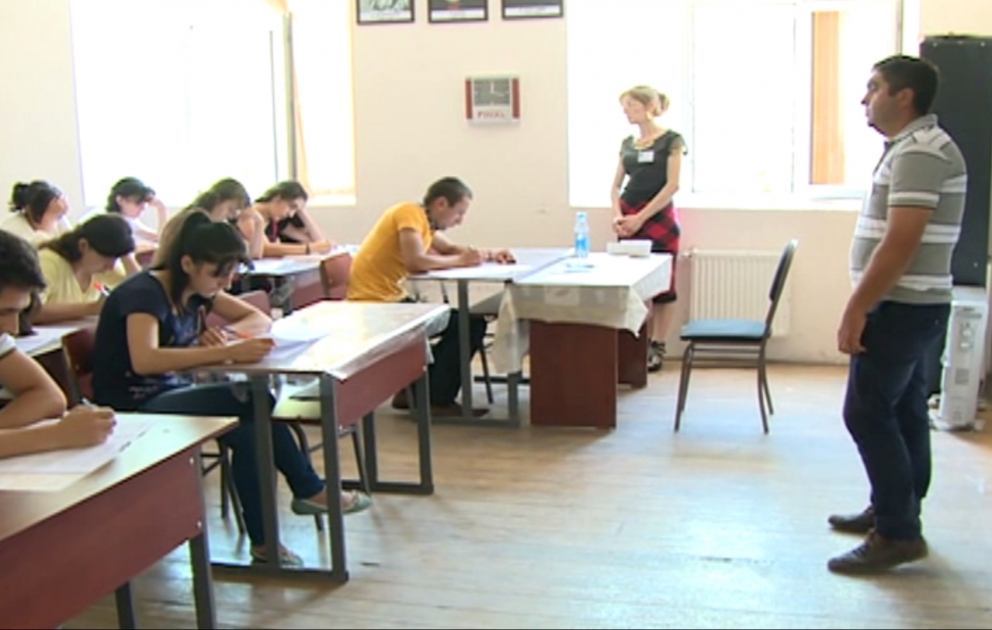 Şimal bölgəsinin məzunları biliklərini Xaçmaz şəhərində sınayıblar VİDEO