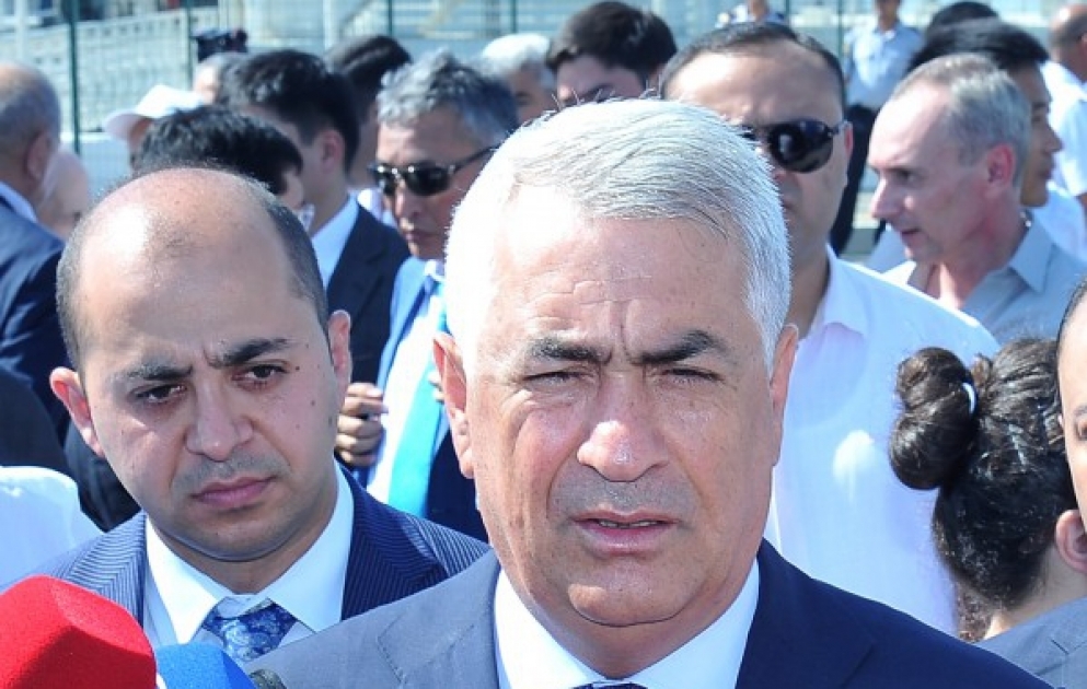 Azerbaijan to purchase 10 new locomotives VIDEO