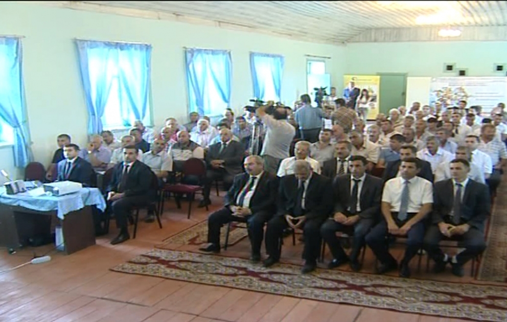 Şabran və ətraf rayonlardan olan 44 sahibkara 1 milyon manat güzəştli kredit verilib VİDEO