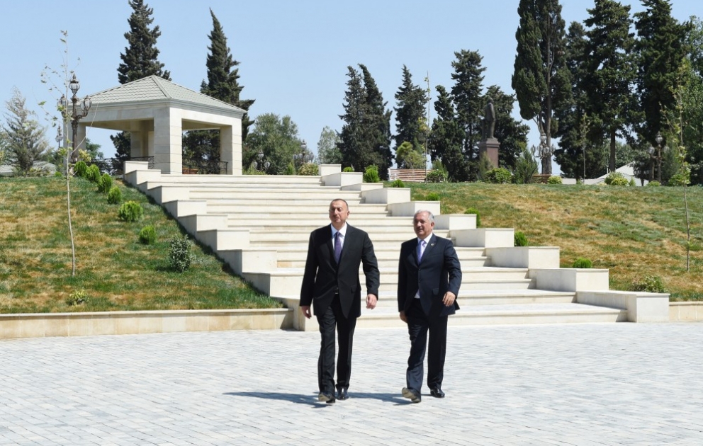 Le président Ilham Aliyev a inauguré le parc Heydar Aliyev à Goytepe VIDEO