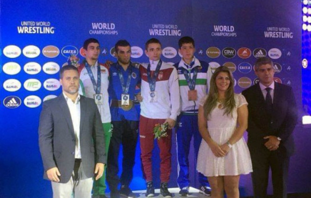 Azərbaycan güləşçiləri Braziliyada keçirilən dünya çempionatında 1 qızıl, 1 gümüş və 1 bürünc medal qazanıblar VİDEO