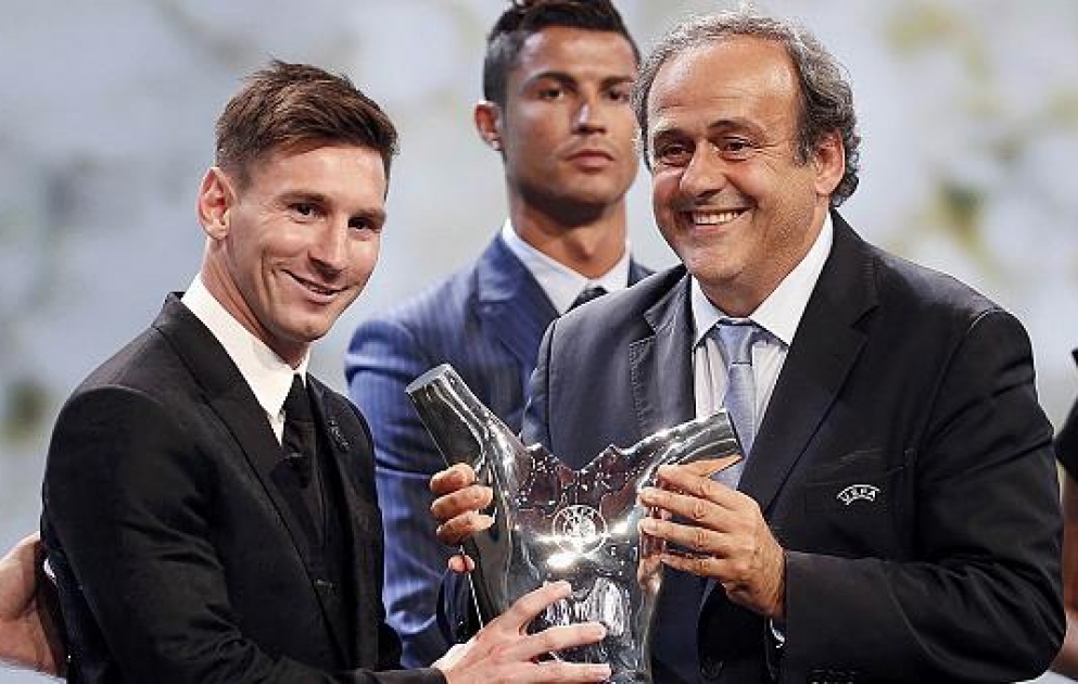 Lionel Messi Avropada ilin futbolçusu seçilib VİDEO