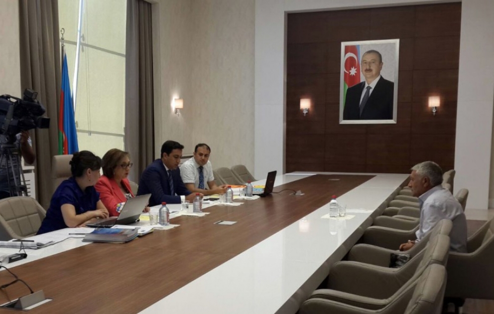 TQDK sədri Xızıda vətəndaşları qəbul edib VİDEO