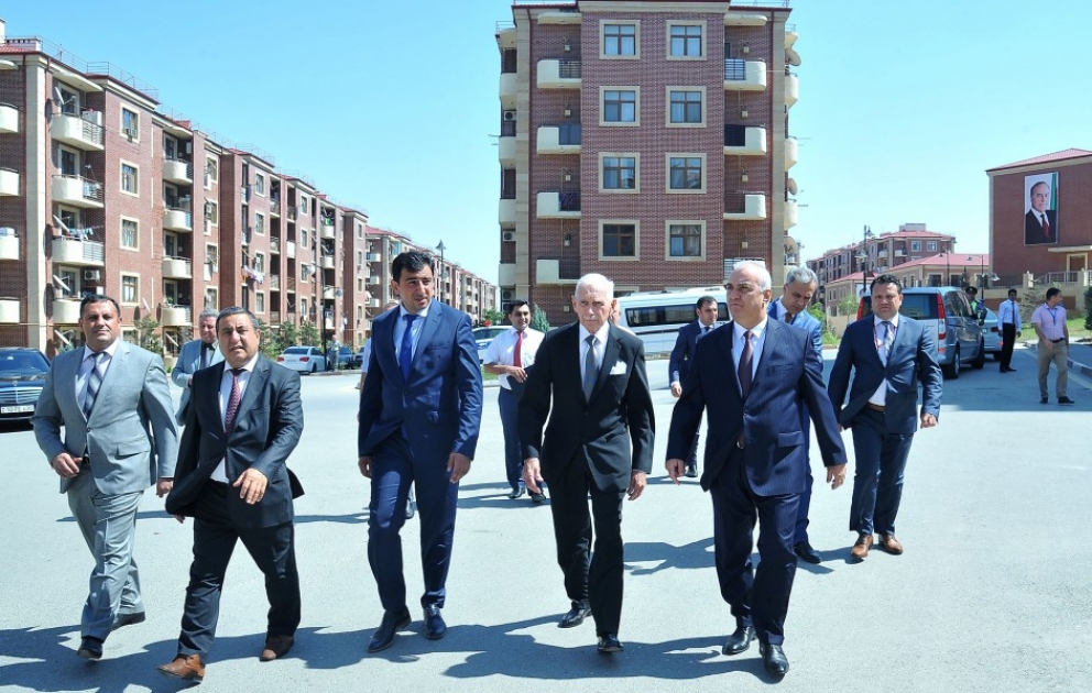 International Organization for Migration chief meets Azerbaijani IDPs VİDEO
