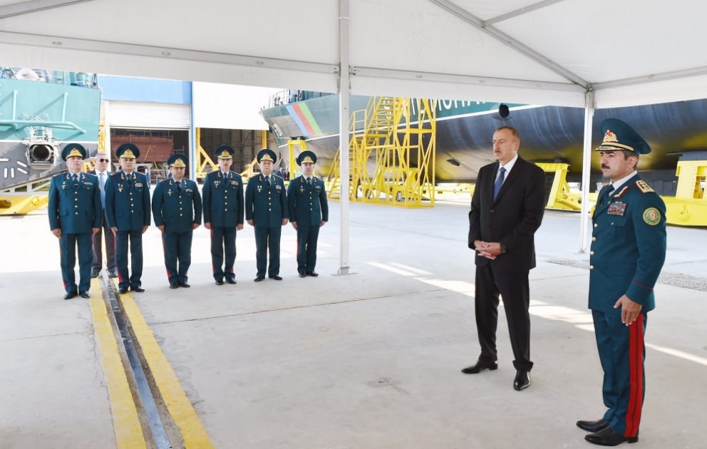 Prezident İlham Əliyev Dövlət Sərhəd Xidməti Sahil Mühafizəsinin ikinci dərəcəli yeni sərhəd gözətçi gəmisi ilə tanış olub VİDEO
