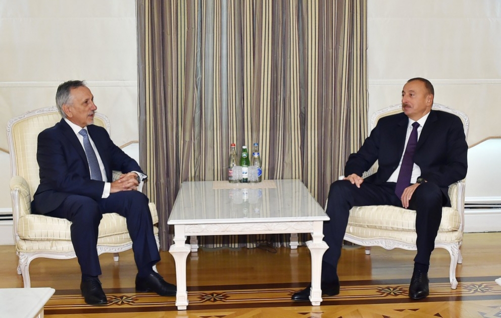 Aserbaidschans Präsident Ilham Aliyev hat den Außenminister von San Marino empfangen VIDEO