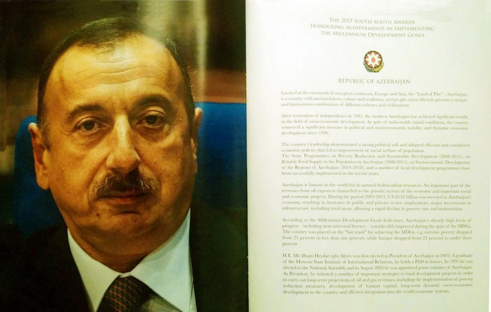 Azərbaycan Prezidenti İlham Əliyev beynəlxalq “Cənub-Cənub” mükafatı ilə təltif olunub VİDEO