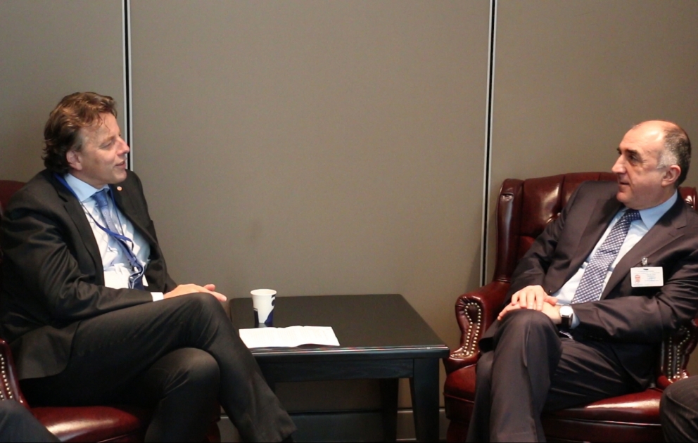 Azerbaijani, Dutch FMs meet in New York VIDEO