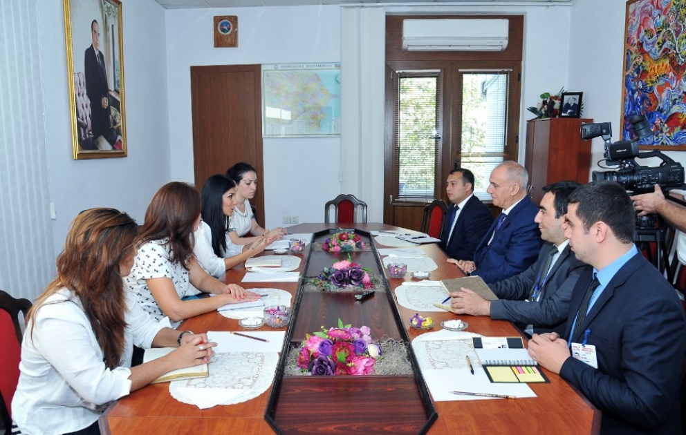 AZERTAC, Baku Grand Prix discuss cooperation in covering Formula 1 VIDEO