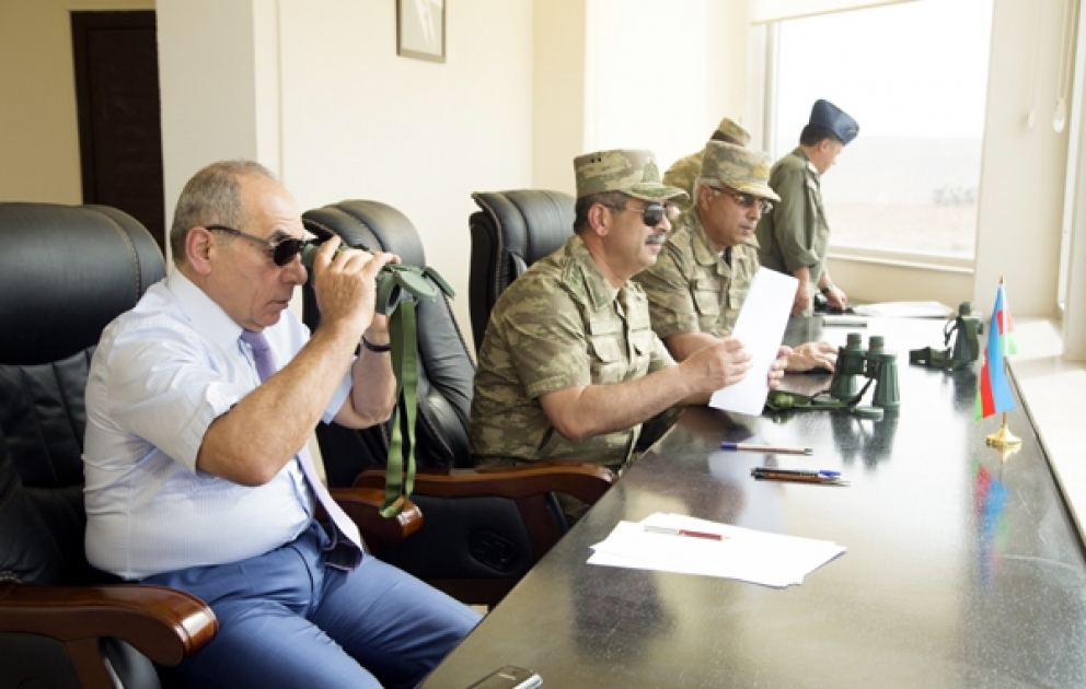 Silahlanmaya daxil edilən növbəti “Buk-MB” zenit-raket komplekslərindən sınaq atışları keçirilib VİDEO