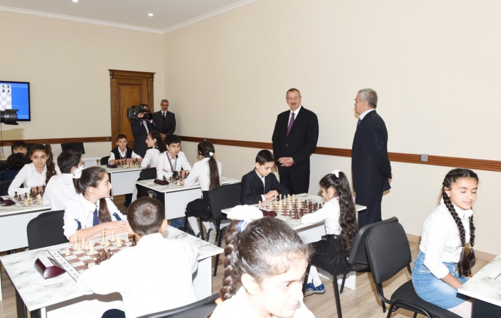 Le président azerbaïdjanais inaugure l'Ecole des échecs de Goytchaï VIDEO