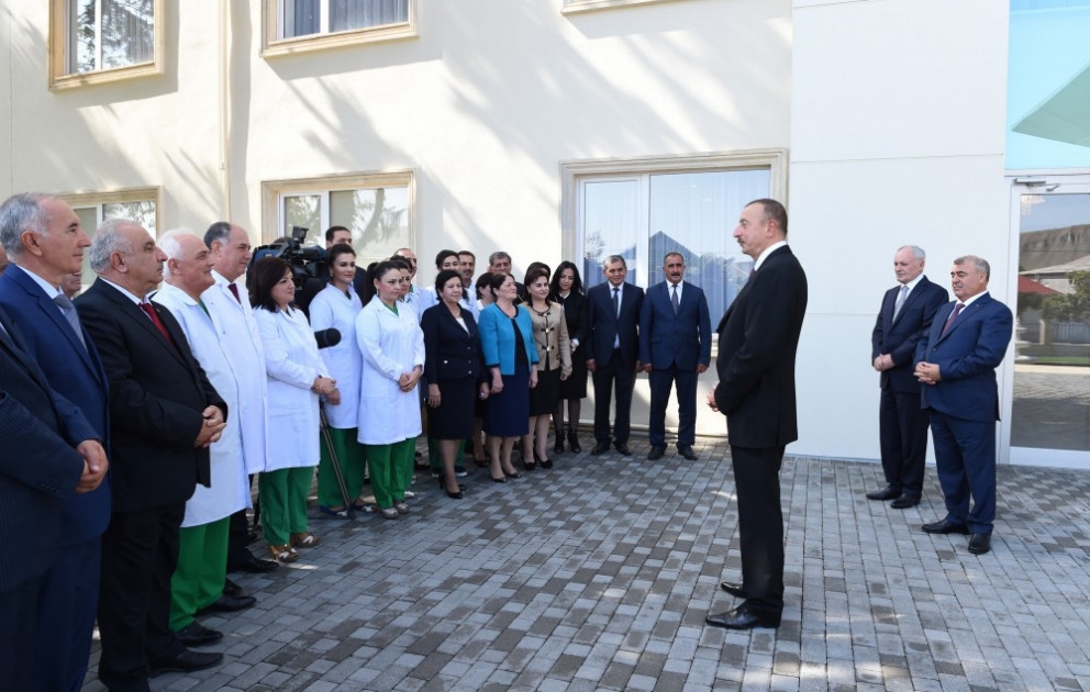 Im Bezirk Göjtschaj zentrales Rayonkrankenhaus nach der Rekonstruktion wieder zur Nutzung übergeben VIDEO