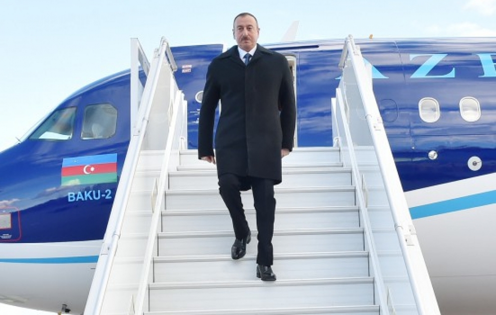 Le président Ilham Aliyev arrive au Kazakhstan afin d'assister à la réunion du Conseil des chefs d'Etat des pays de la CEI VIDEO