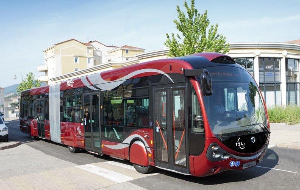 “BakuBus” MMC-nin yeni marşrut avtobusu işə başlayır VİDEO