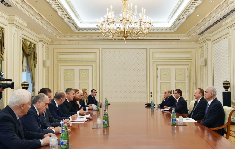Entretien du président de la République avec Milo Djukanovic, Premier ministre monténégrin VIDEO