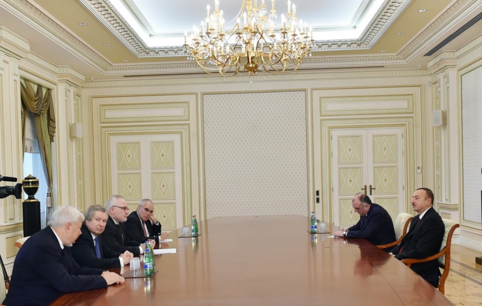 Le Président Ilham Aliyev a reçu les coprésidents du Groupe de Minsk de l'OSCE VIDEO