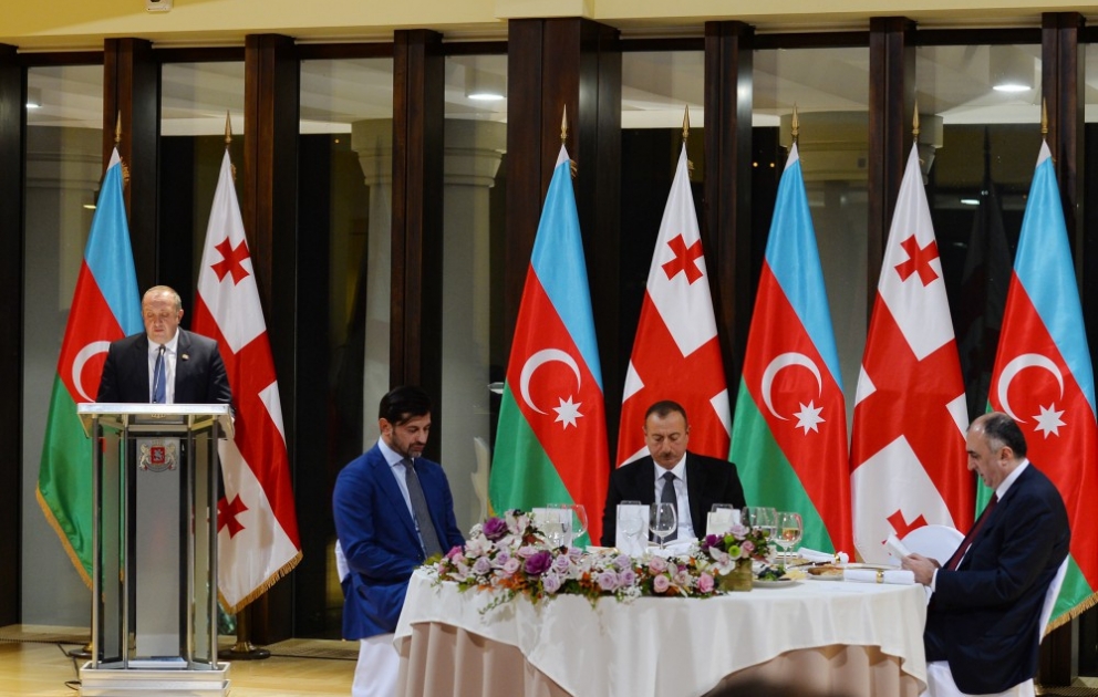 En l'honneur du président azerbaïdjanais VIDEO