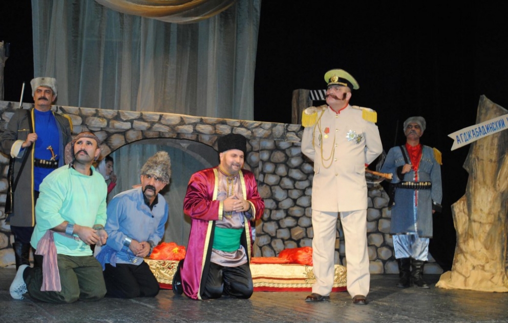 “Hacı Qara” Sumqayıt teatrının səhnəsində VİDEO