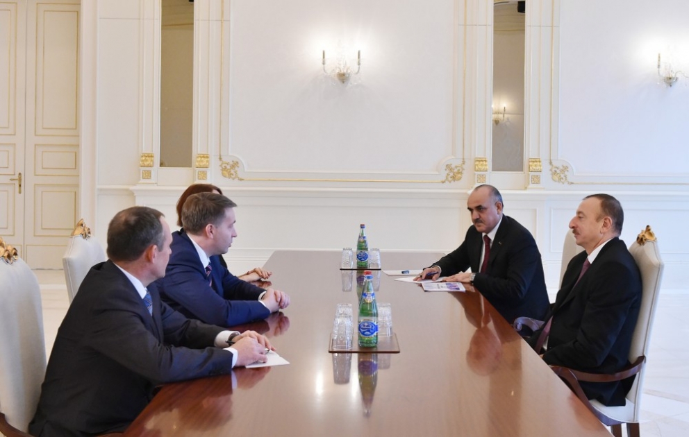 Aserbaidschans Präsident Ilham Aliyev empfängt den lettischen Minister für Wohlfahrt VIDEO