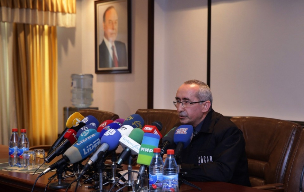 SOCAR: До настоящего времени из моря извлечены шесть тел пропавших нефтяников ВИДЕО