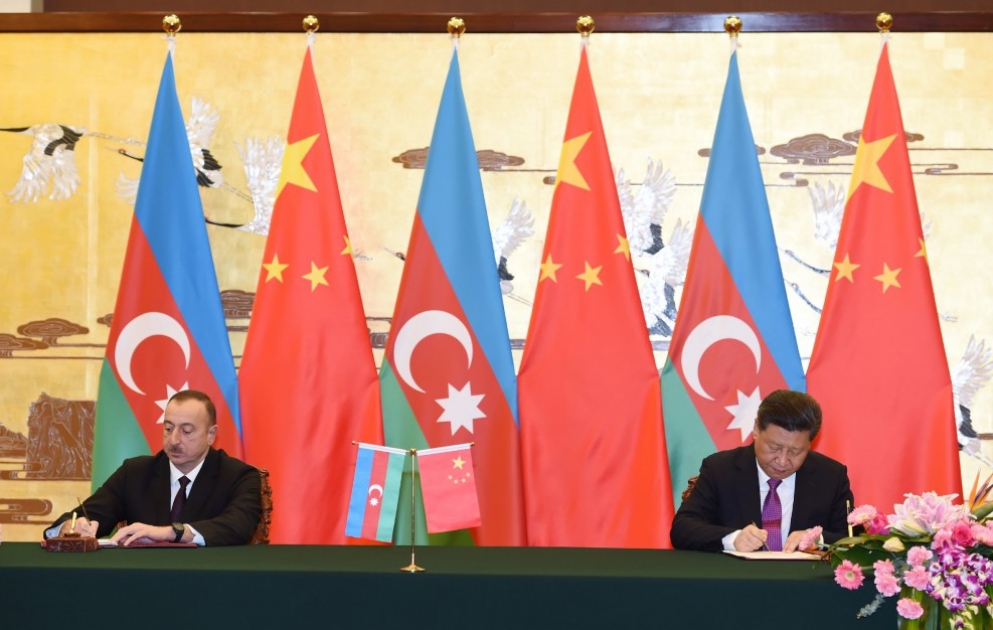 Staatsbesuch von Aserbaidschans Präsident in China: Unterzeichnung von aserbaidschanisch-chinesischen Dokumenten VIDEO