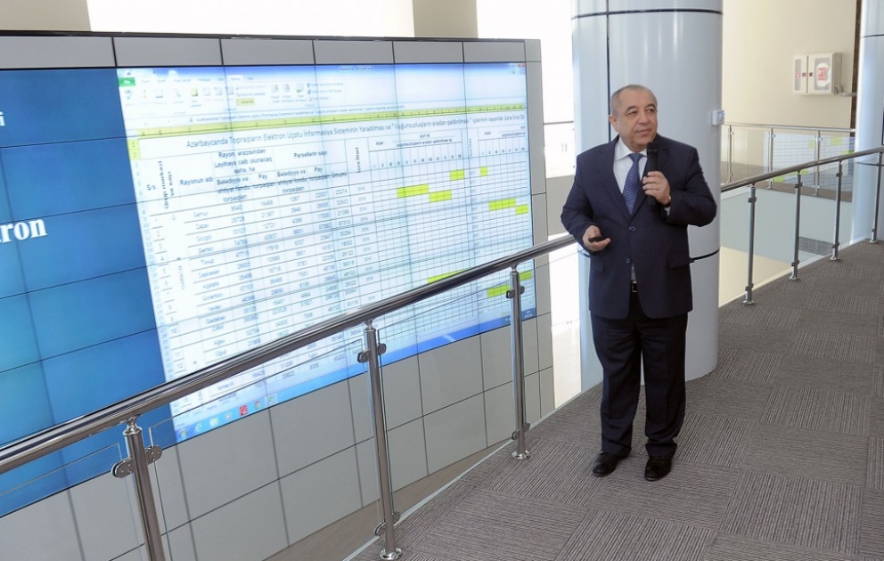Azərbaycanda torpaqların dəqiq elektron uçotu sistemi yaradılır VİDEO