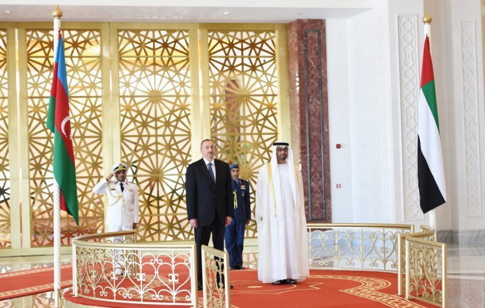 Staatsbesuch von Aserbaidschans Präsident Ilham Aliyev in Vereinigten Arabischen Emiraten Offizieller Empfang VIDEO