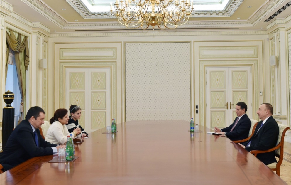 Le président Ilham Aliyev a reçu la secrétaire exécutive de la CESAP VIDEO