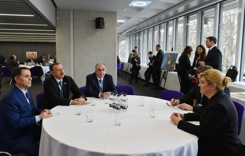 Treffen von Aserbaidschans Präsident Ilham Aliyev mit seiner kroatischer Amtskollegin in London VIDEO