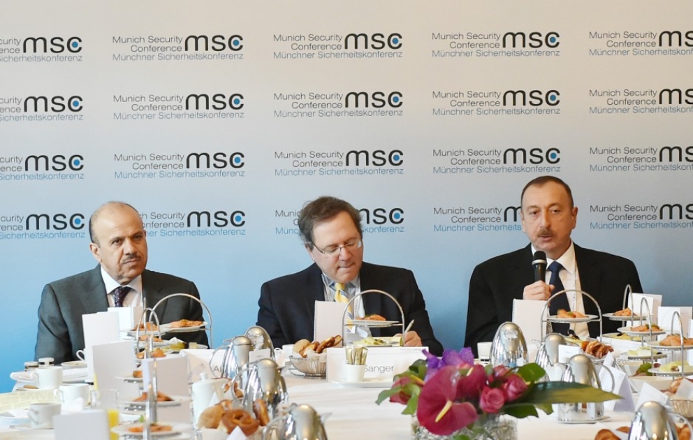 Le président Ilham Aliyev a participé à une table ronde au sujet de la sécurité énergétique à Munich VIDEO